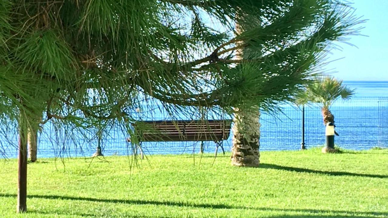 Sitio de Calahonda Mi Capricho Beachfront- 3-7 Apartment With Sea Views מראה חיצוני תמונה